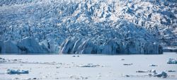 Final de lengua glaciar en Islandia