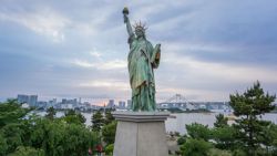 La estatua de la libertad de Odaiba