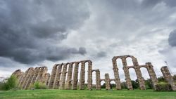 Fotografía: Acueducto de los milagros en Mérida