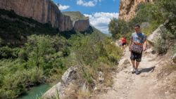 Fotografía: Bordeando el río de vuelta del embalse de Loriguilla