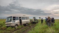 Fotografía: El barro más bien parece pegamento en Kidepo